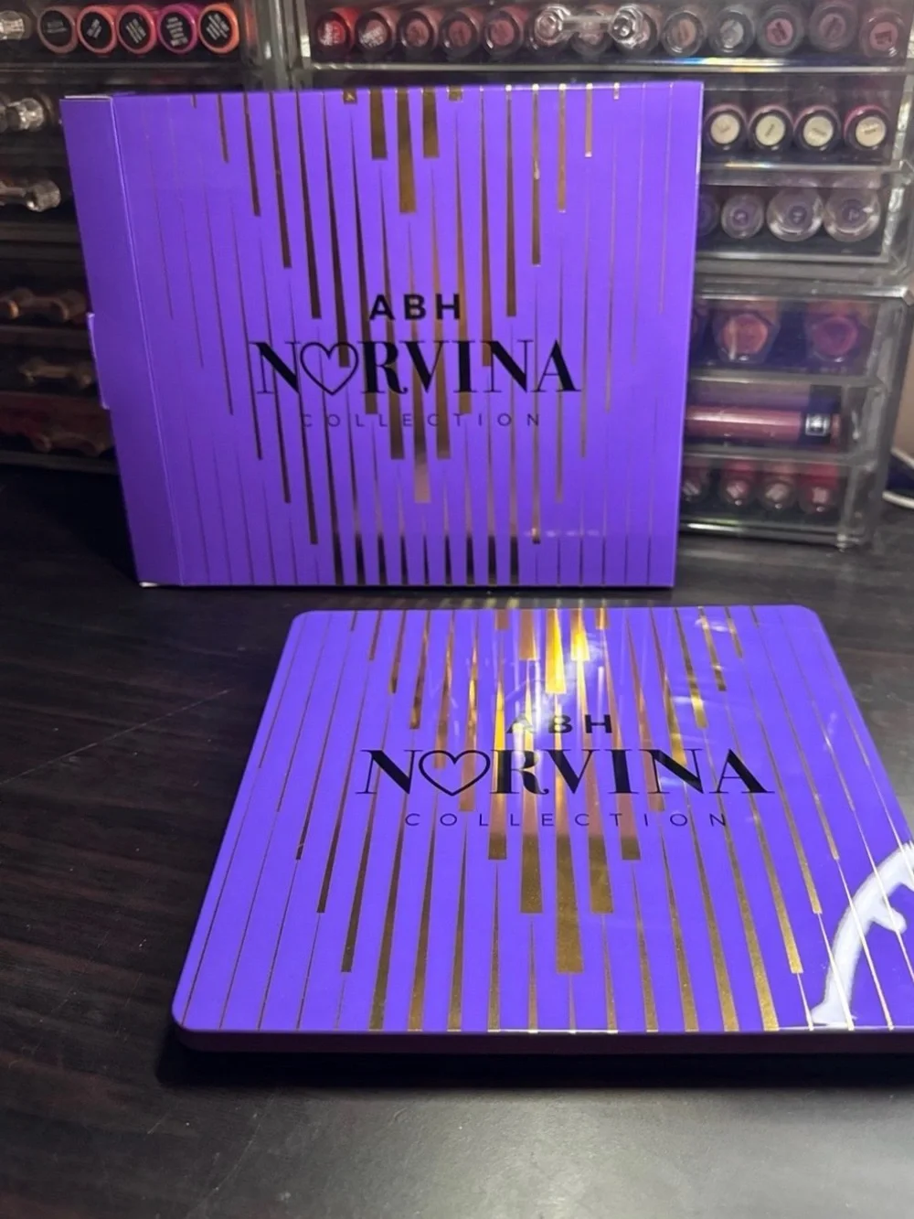 Anastasia Beverly Hills Bold Eyeshadow Palette - Purple Pink Blue Gold
